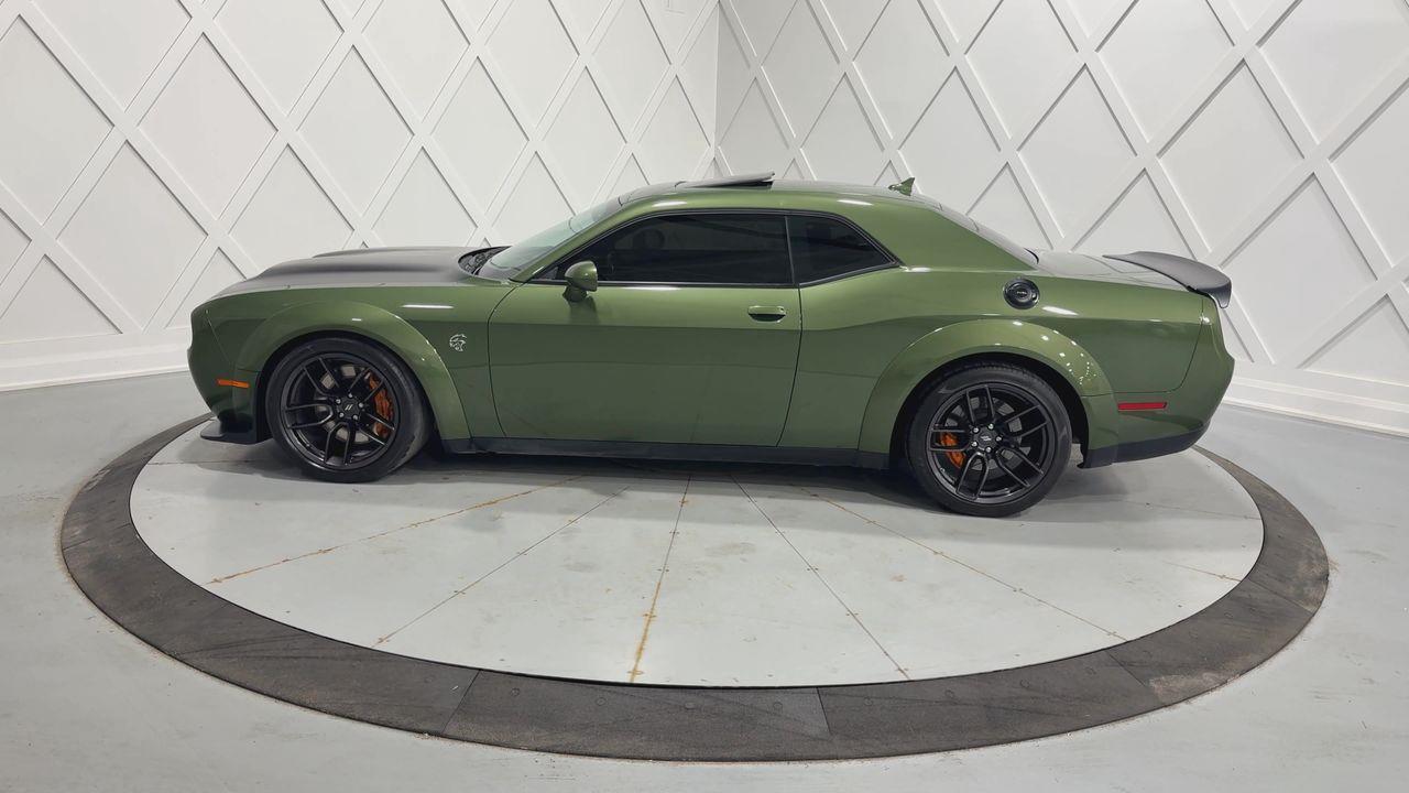 2019 Dodge Challenger SRT Hellcat 2dr Rear-Wheel Drive Coupe Photo