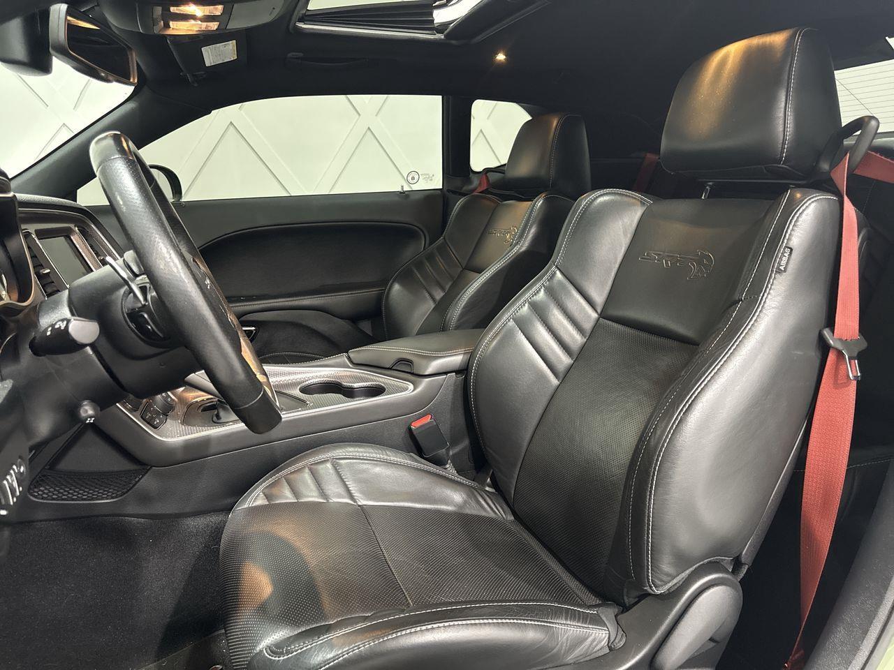 2019 Dodge Challenger SRT Hellcat 2dr Rear-Wheel Drive Coupe Photo