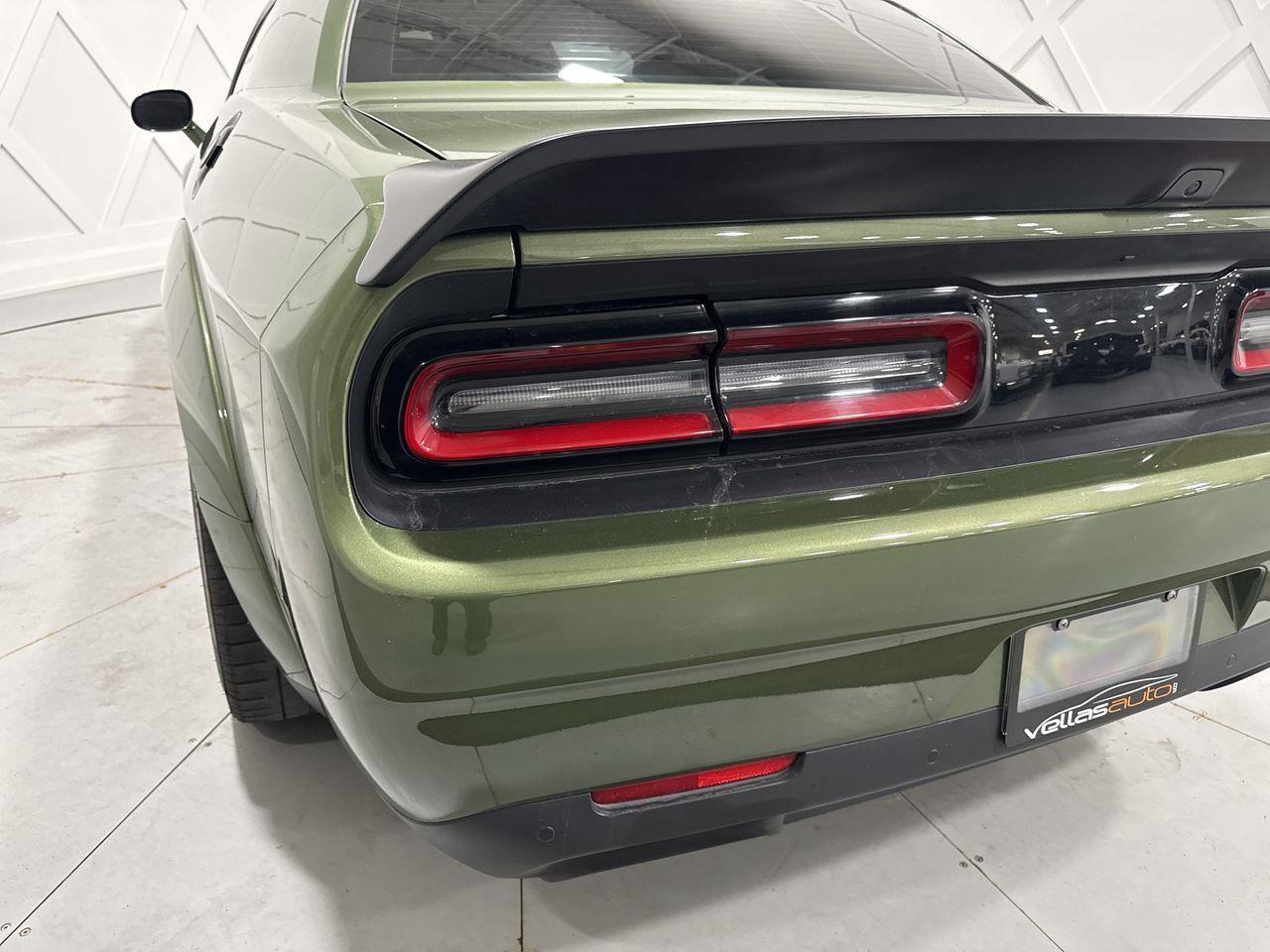 2019 Dodge Challenger SRT Hellcat 2dr Rear-Wheel Drive Coupe Photo