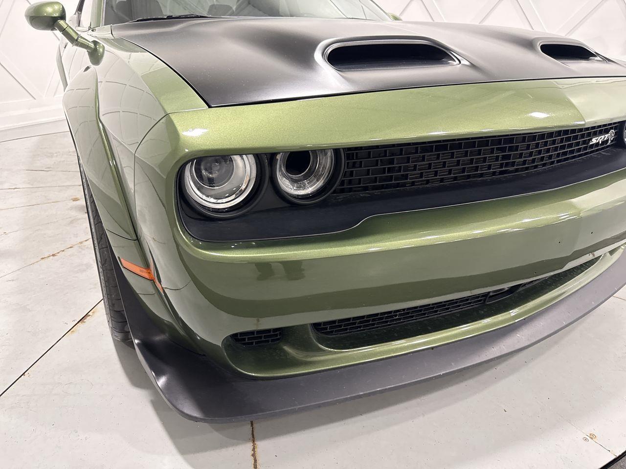 2019 Dodge Challenger SRT Hellcat 2dr Rear-Wheel Drive Coupe Photo