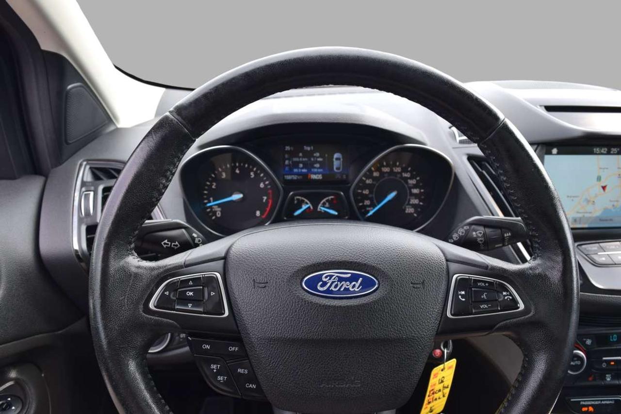 2018 Ford Escape SEL AWD Navi Panoramic Sunroof Photo