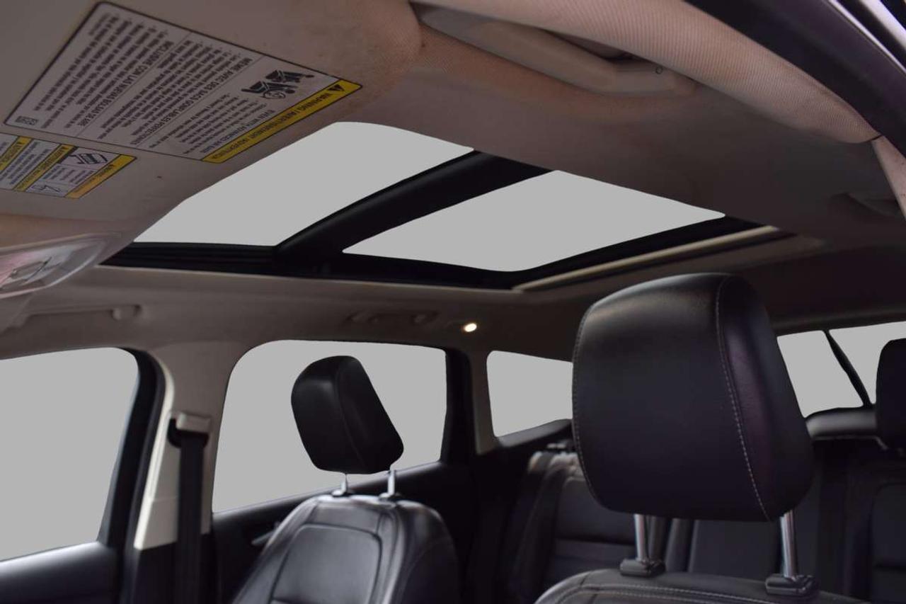 2018 Ford Escape SEL AWD Navi Panoramic Sunroof Photo