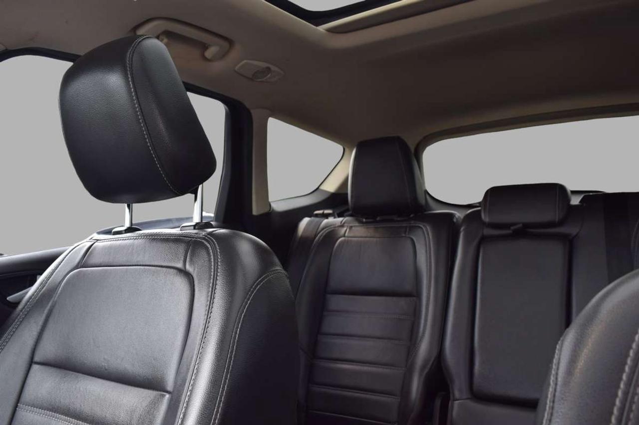 2018 Ford Escape SEL AWD Navi Panoramic Sunroof Photo