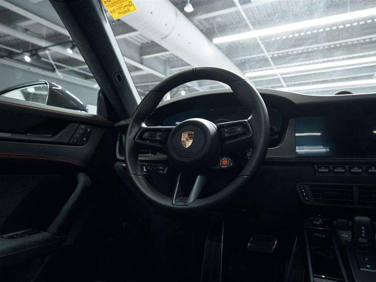 2025 Porsche 911 Carrera 4 GTS Coupe Photo