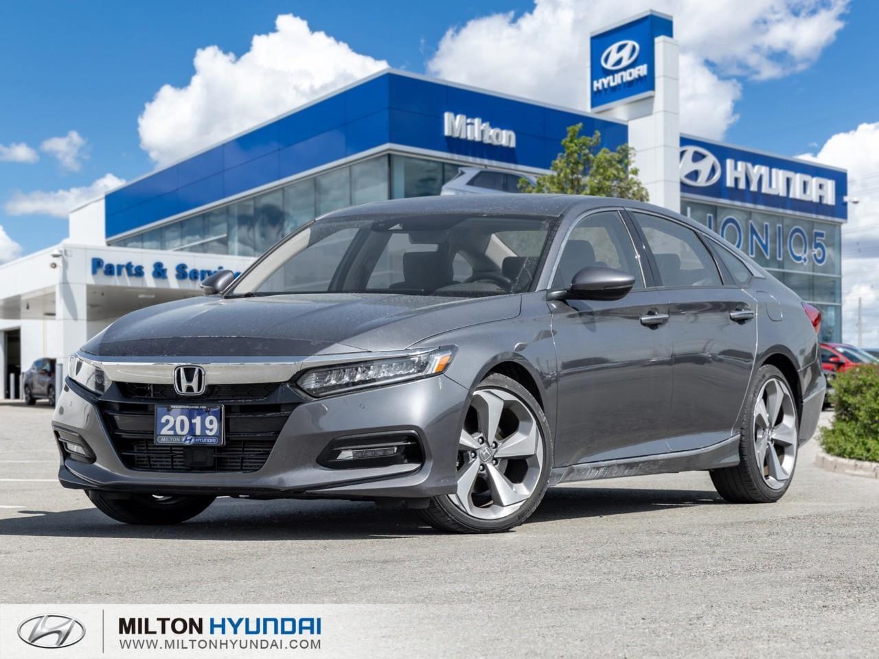 2019 Honda Accord Touring 1.5T (CVT) 4dr Sedan Photo0