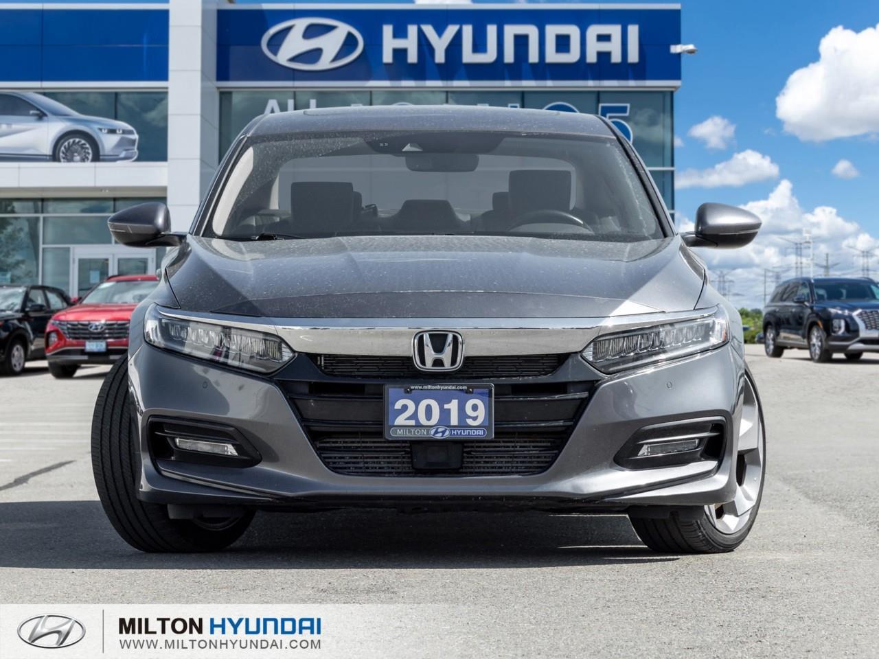 2019 Honda Accord Touring 1.5T (CVT) 4dr Sedan Photo