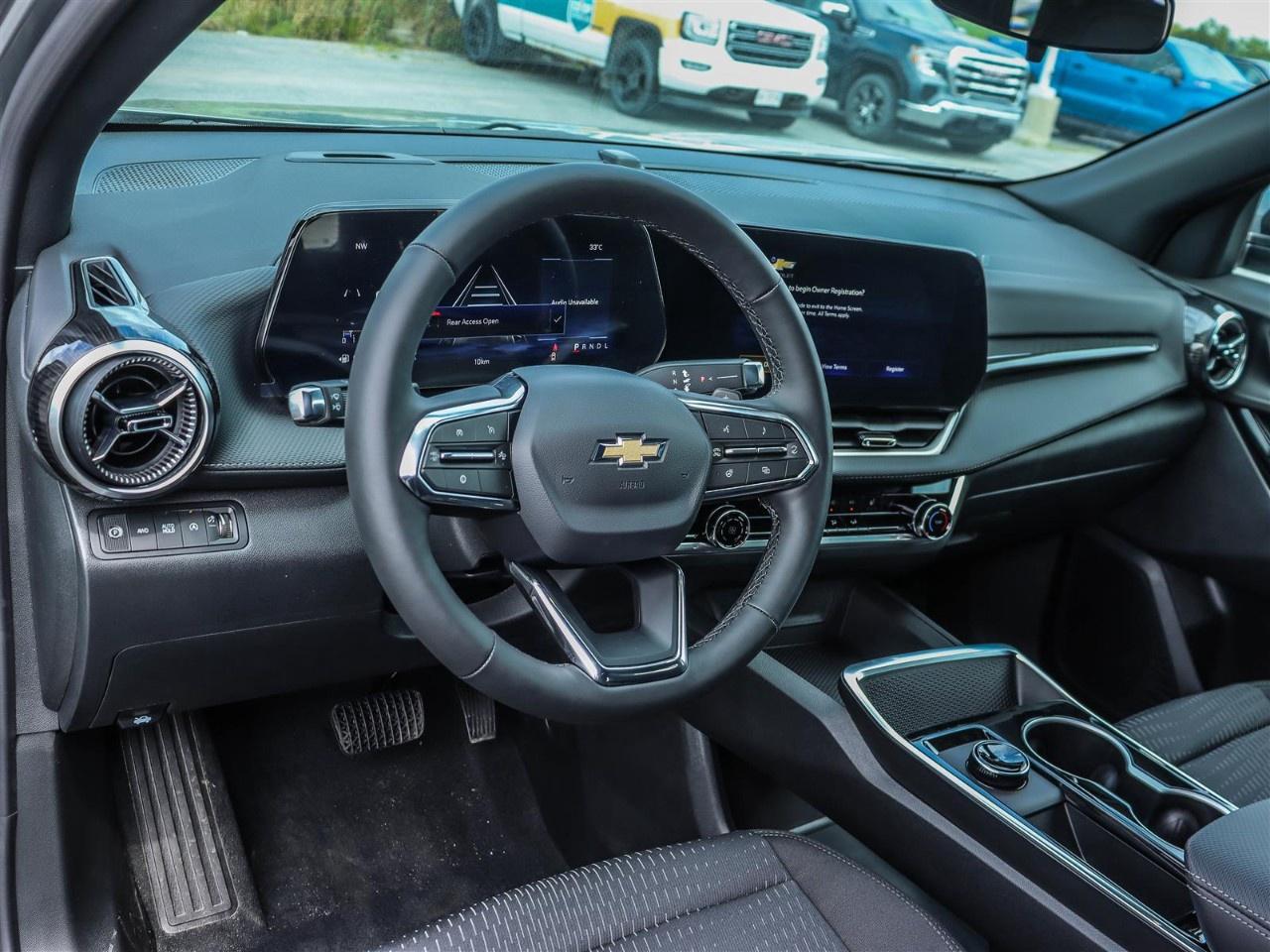 2027 Chevrolet Equinox AWD LT Photo