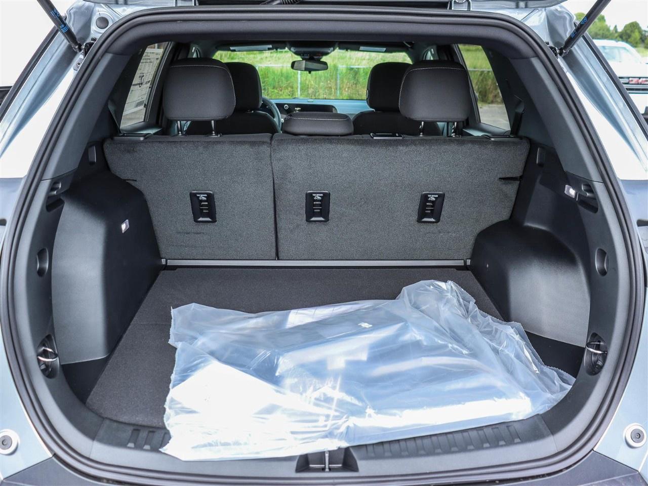 2027 Chevrolet Equinox AWD LT Photo