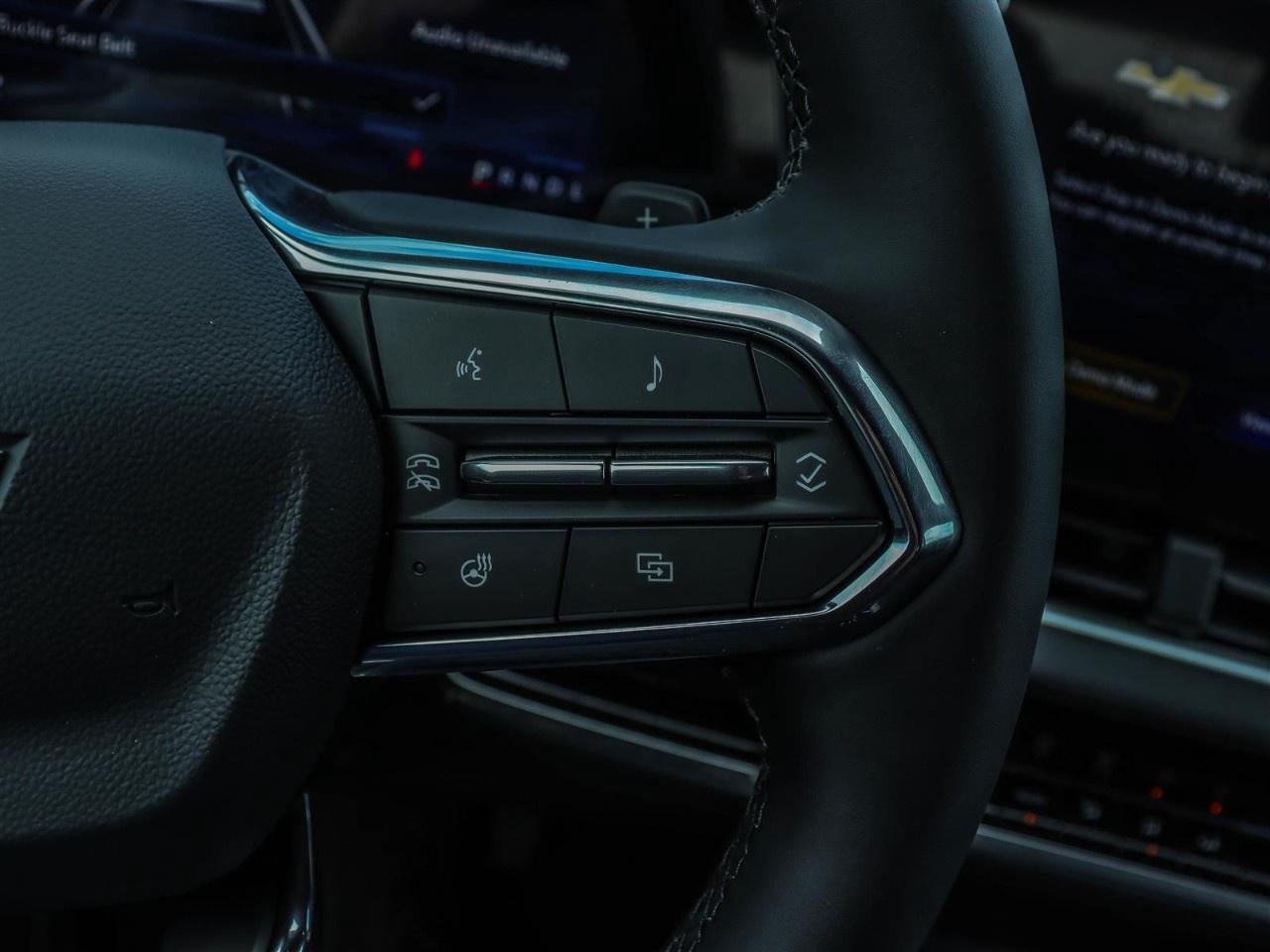 2027 Chevrolet Equinox AWD LT Photo