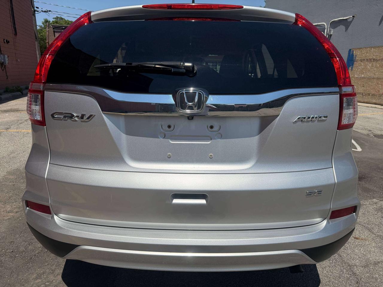 2016 Honda CR-V SE !!! 123865 KMS !! CAR FAX CLN !! MINT CONDITION Photo