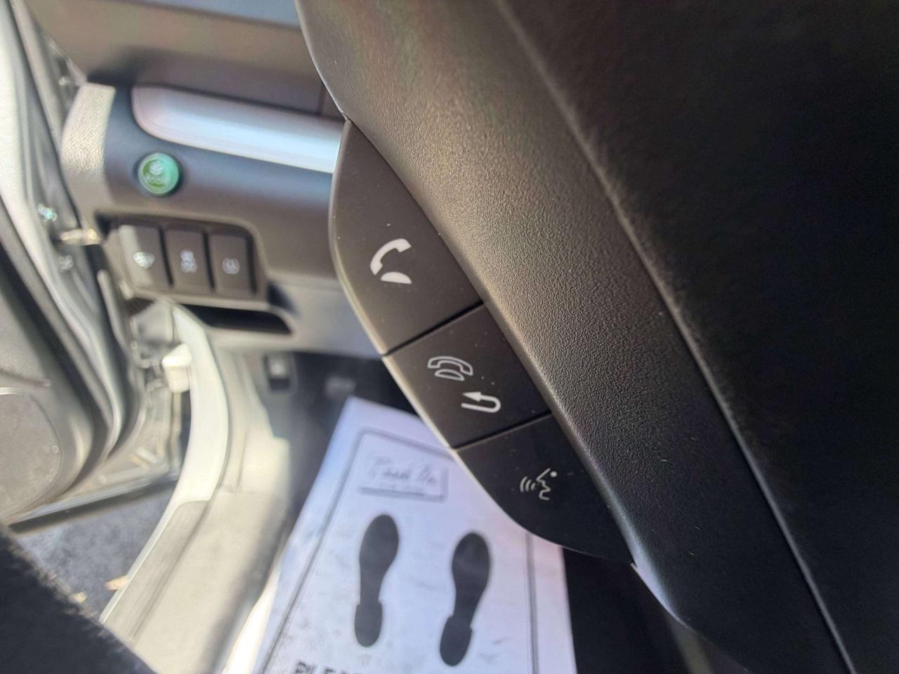 2016 Honda CR-V SE !!! 123865 KMS !! CAR FAX CLN !! MINT CONDITION Photo