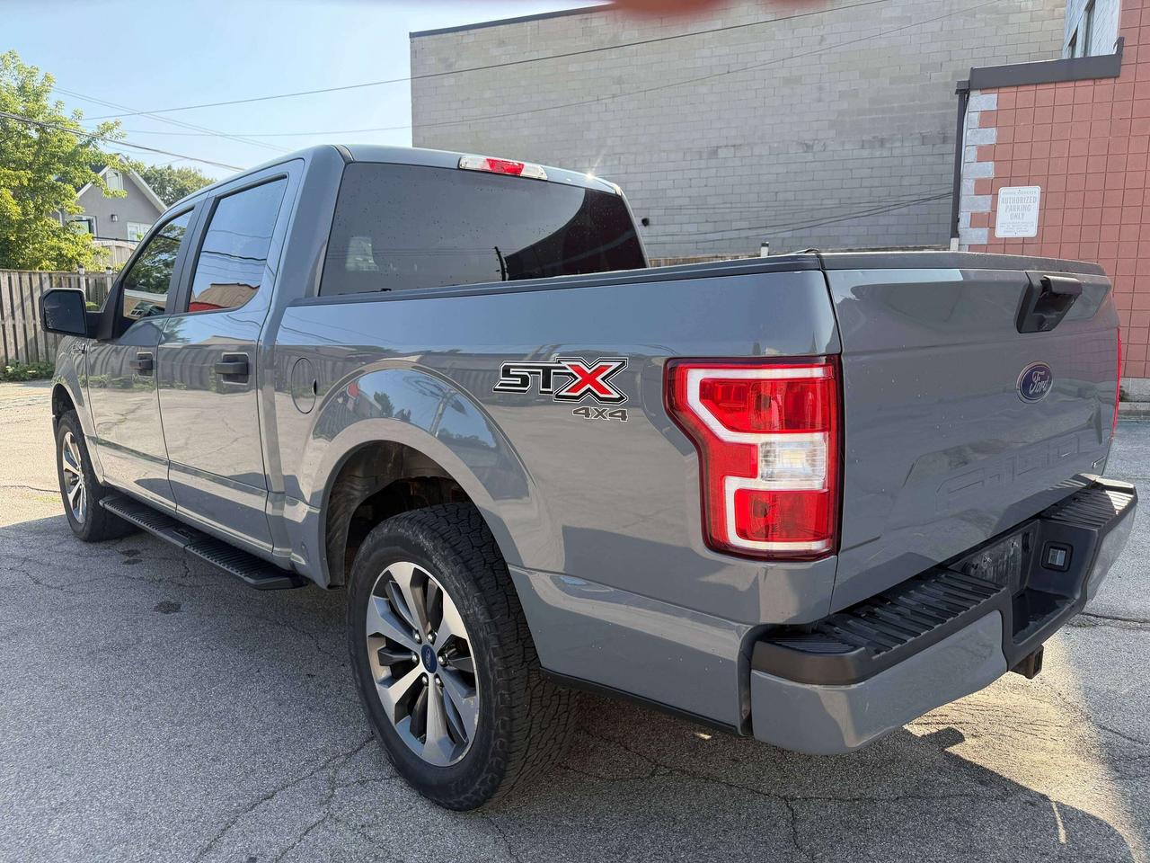 2019 Ford F-150 XL Photo2