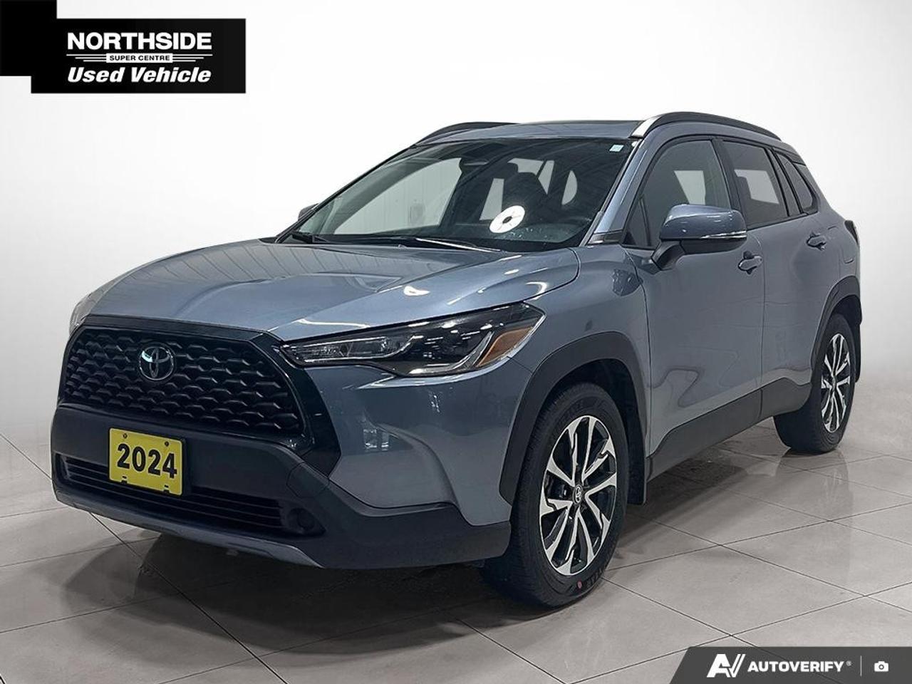 2024 Toyota Corolla Cross LE AWD Photo