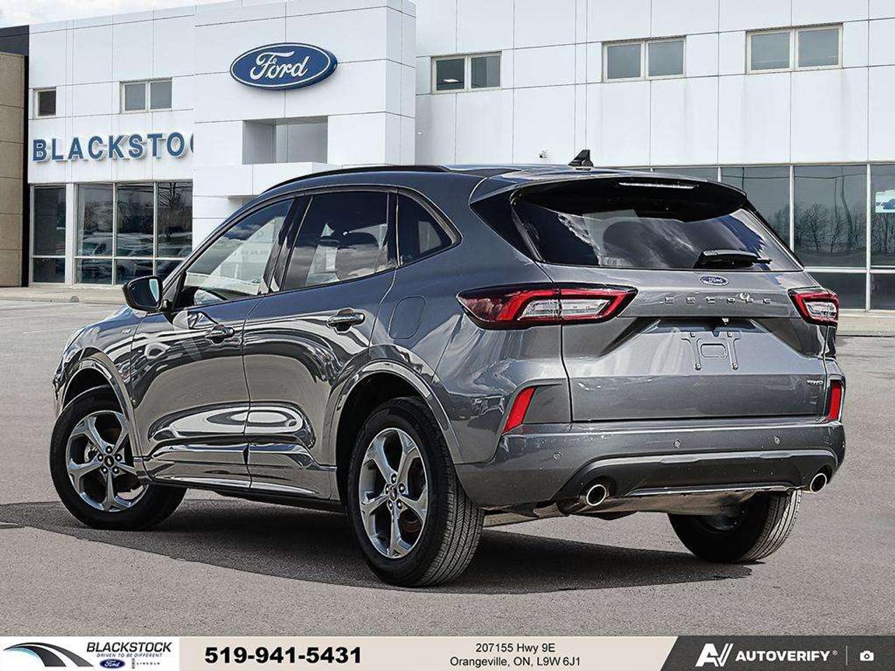 2023 Ford Escape ESCAPE ST LINE Photo