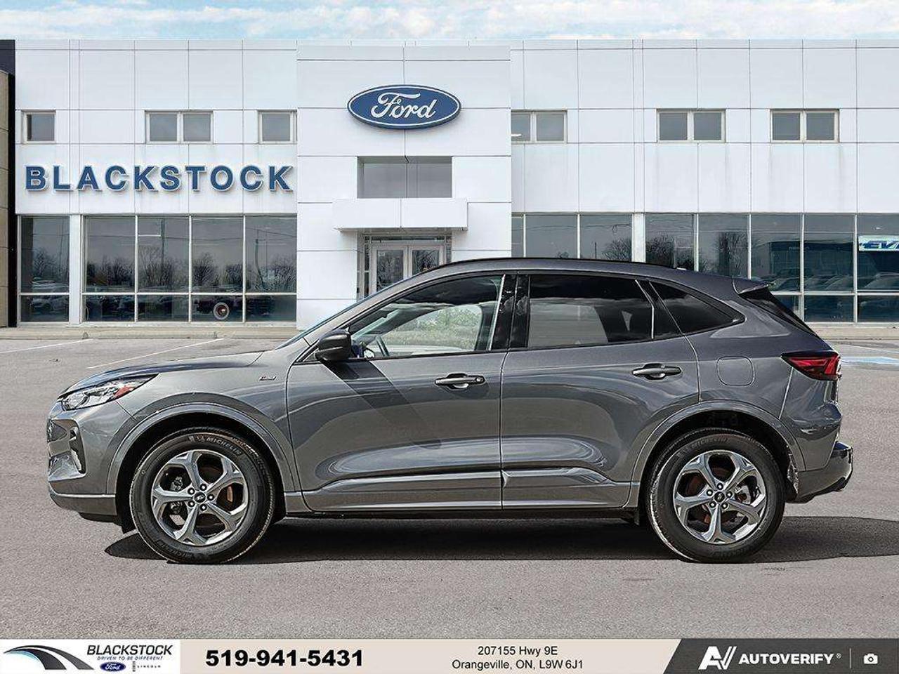 2023 Ford Escape ESCAPE ST LINE Photo