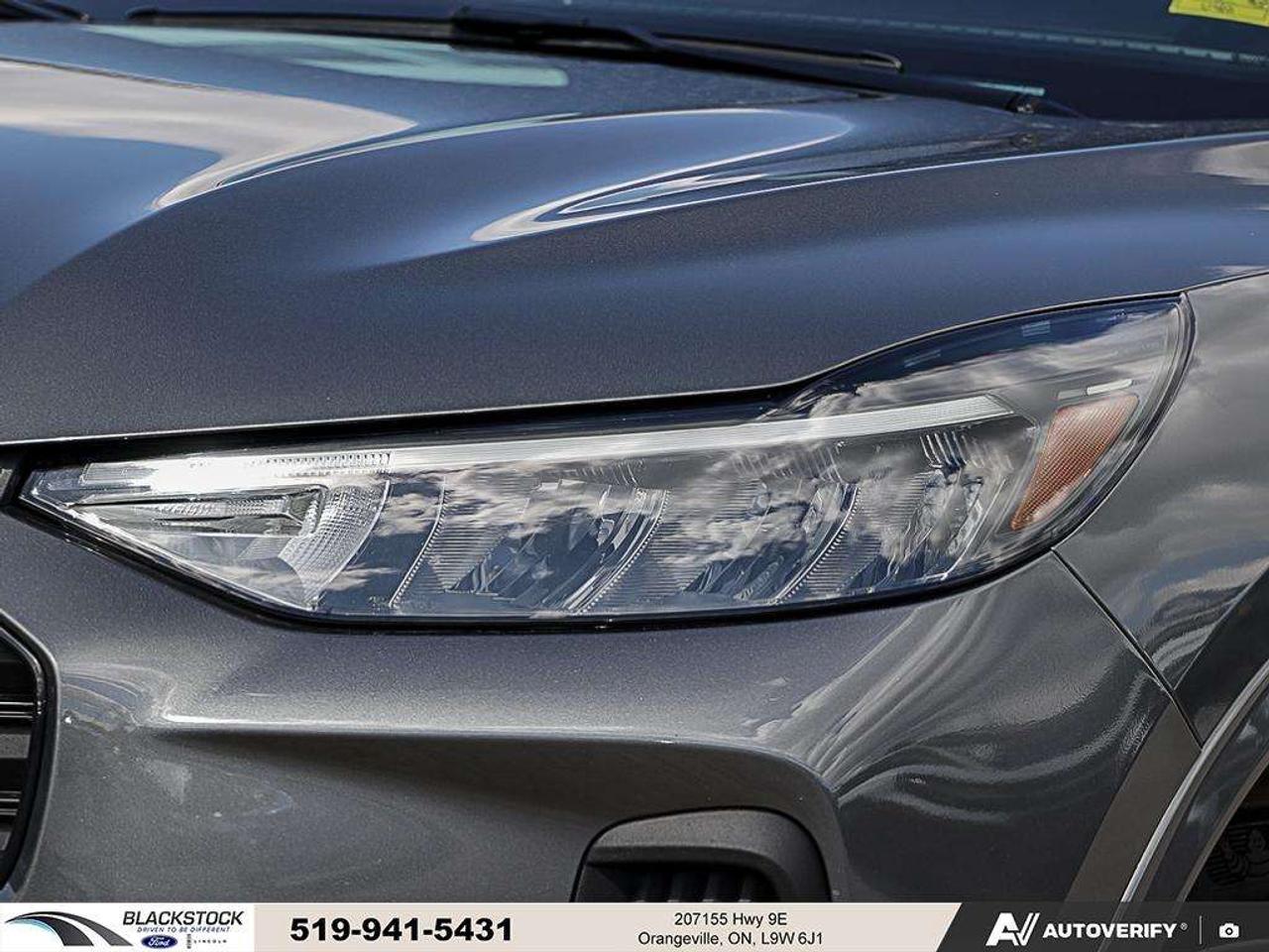 2023 Ford Escape ESCAPE ST LINE Photo