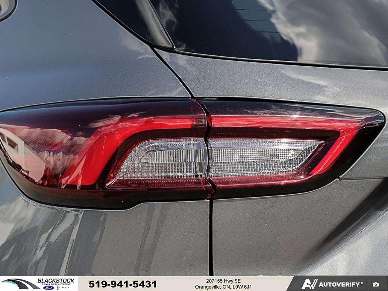 2023 Ford Escape ESCAPE ST LINE Photo