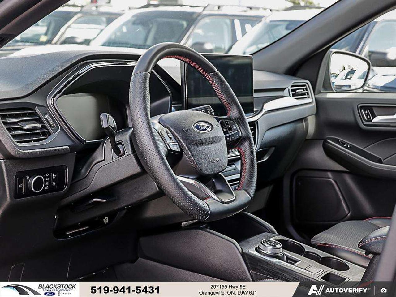 2023 Ford Escape ESCAPE ST LINE Photo