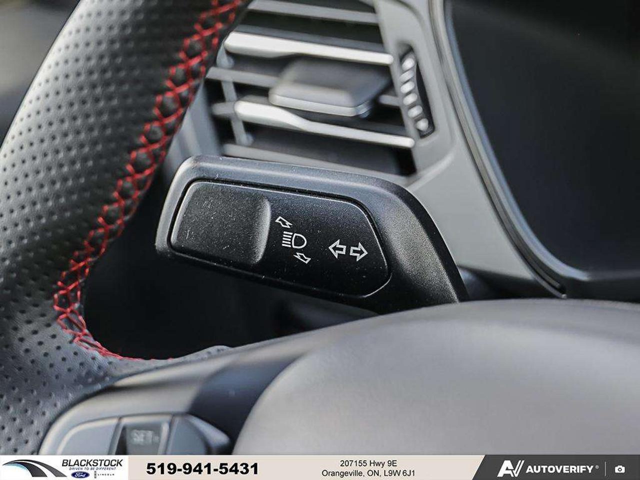 2023 Ford Escape ESCAPE ST LINE Photo
