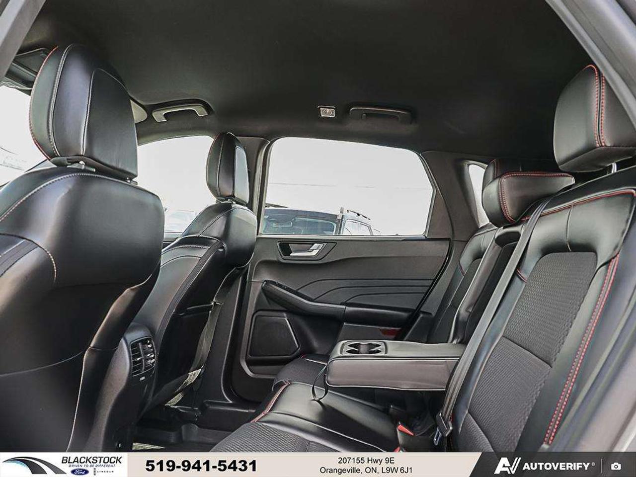 2023 Ford Escape ESCAPE ST LINE Photo
