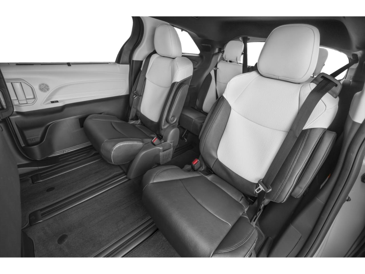 2026 Toyota Sienna XSE 7-Passenger AWD Photo