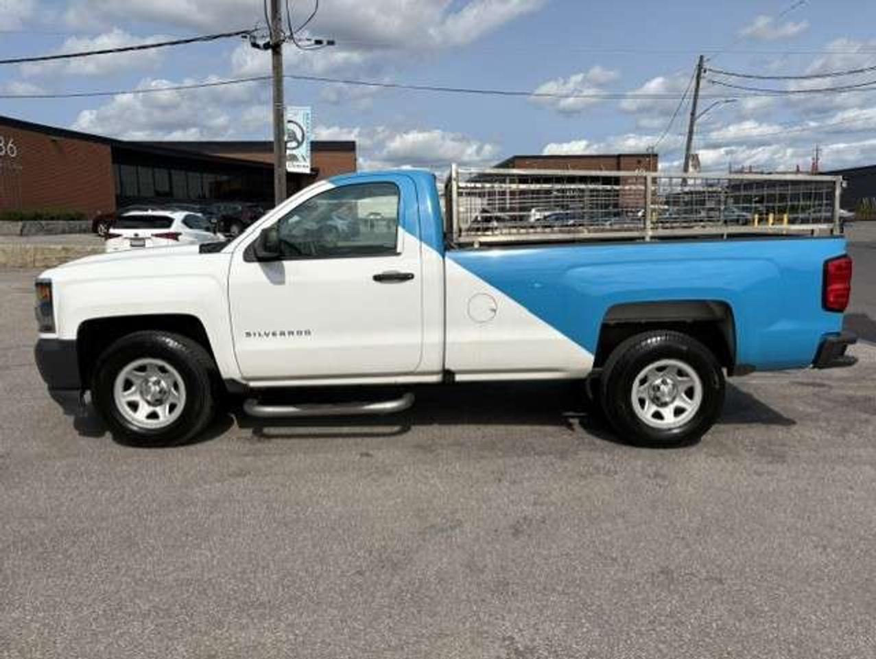 2018 Chevrolet 1500 **REG CAB LONG BOX-1 OWNER-CAMERA-CUSTOM RACKS** Photo