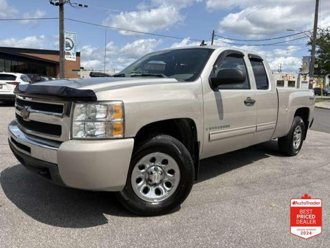 2009 Chevrolet 1500 LS 4WD Ext Cab ONLY 65,000KM-1 OWNER-CERTIFIED! Photo