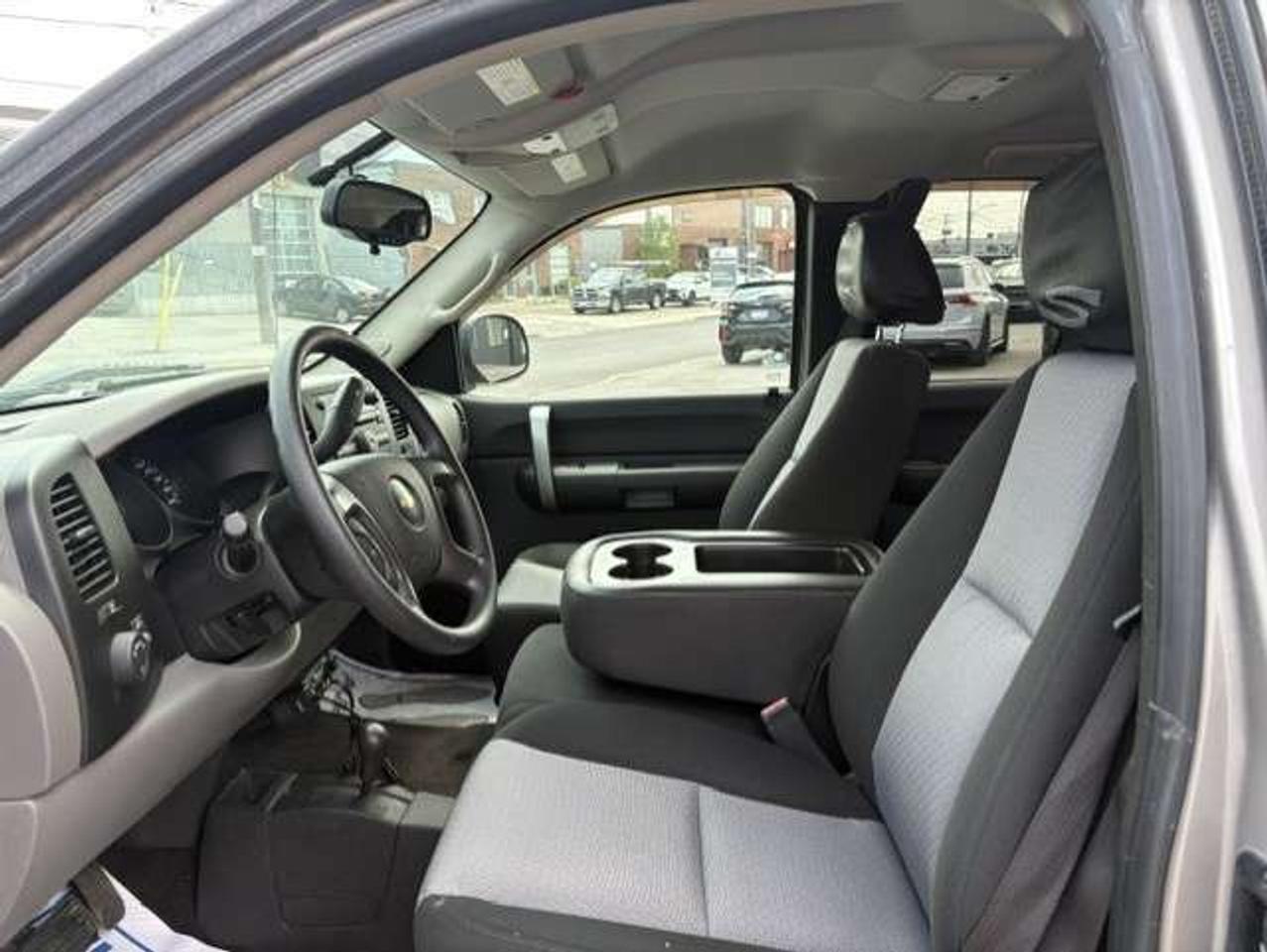 2009 Chevrolet 1500 LS 4WD Ext Cab ONLY 65,000KM-1 OWNER-CERTIFIED! Photo