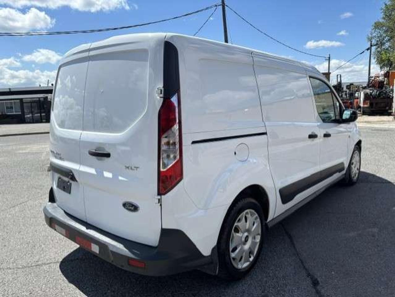 2018 Ford Transit Connect XLT W-Dual Sliding Doors-SHELVES-DIVIDER-CERTIFIED Photo