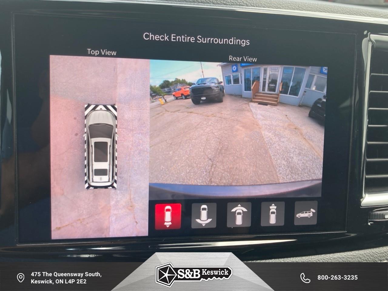 2022 Chrysler Pacifica Limited All-Wheel Drive Passenger Van Photo