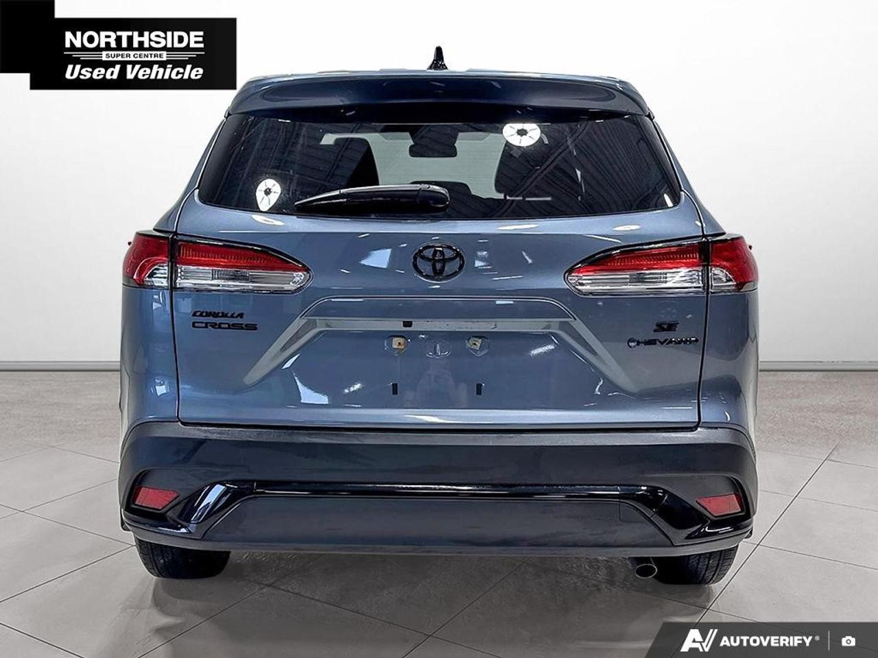 2025 Toyota Corolla Cross HYBRID SE AWD Photo