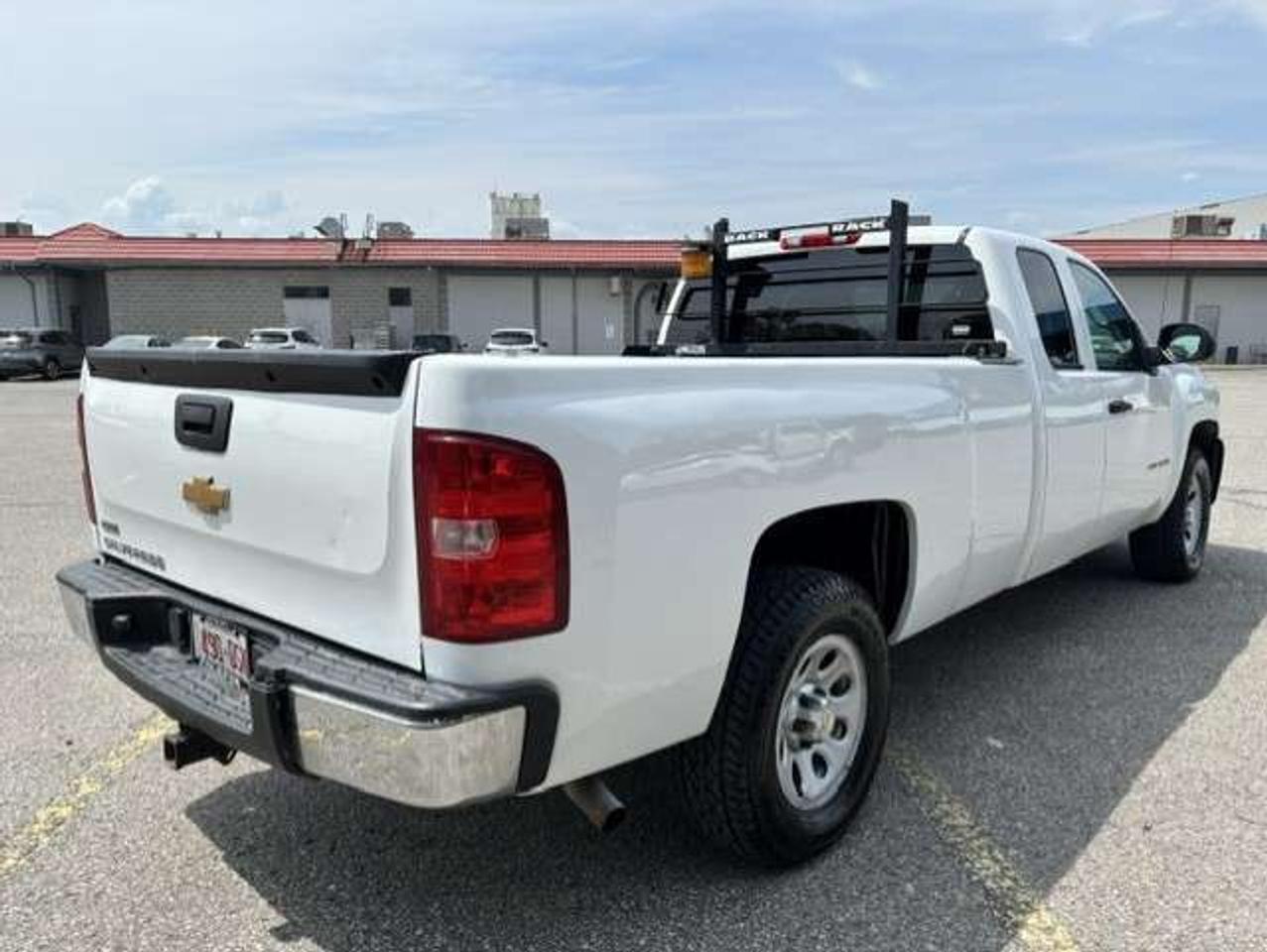 2012 Chevrolet 1500 V8 5.3L EXTENDED CAB-8 FT LONG BOX-CERTIFIED Photo