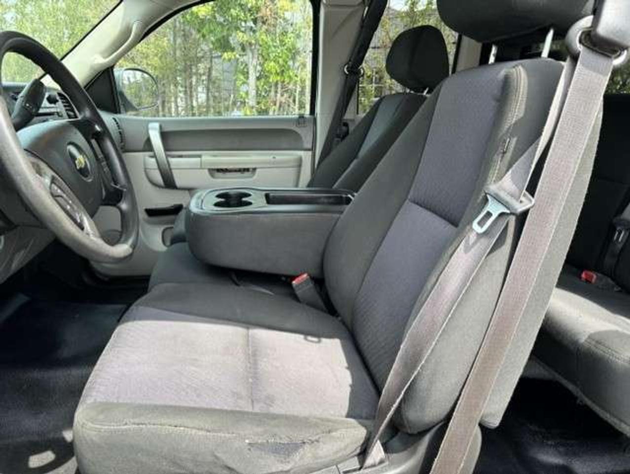 2012 Chevrolet 1500 V8 5.3L EXTENDED CAB-8 FT LONG BOX-CERTIFIED Photo