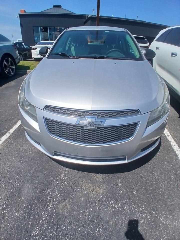 2014 Chevrolet Cruze 1LS ONE OWNER  AS IS SPECIAL Photo