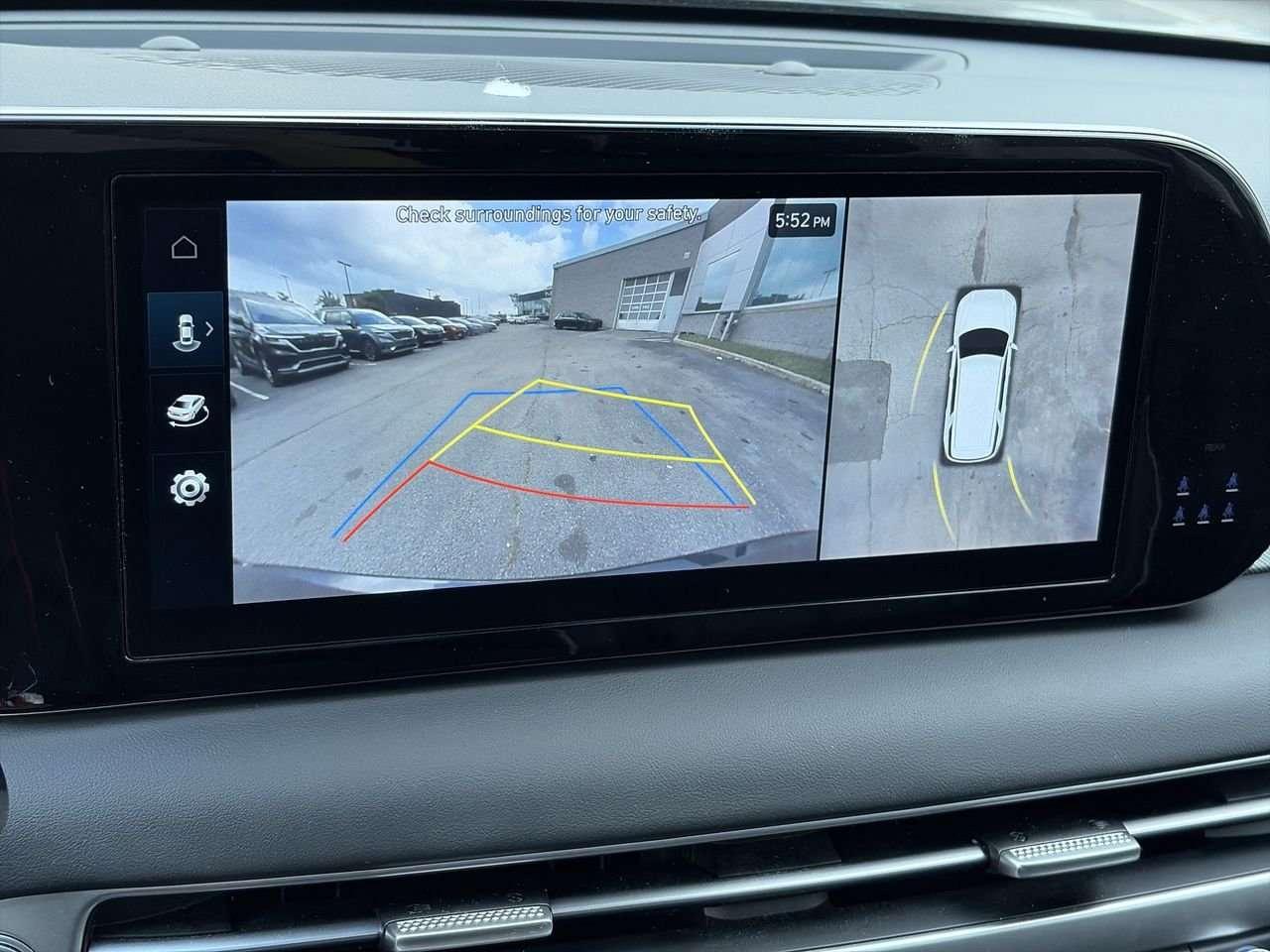 2025 Hyundai PALISADE Urban NO ACCIDENTS   7 PASSENGER  LOW MILEAGE Photo