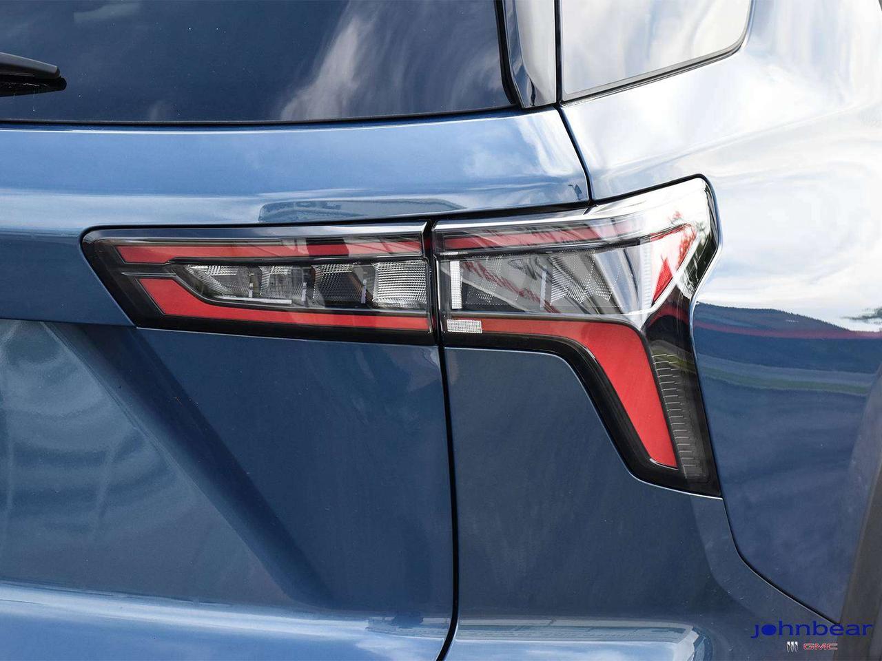 2025 Chevrolet Equinox AWD   PAN ROOF   REM START   SAFETY & TECHNOLOGY P Photo