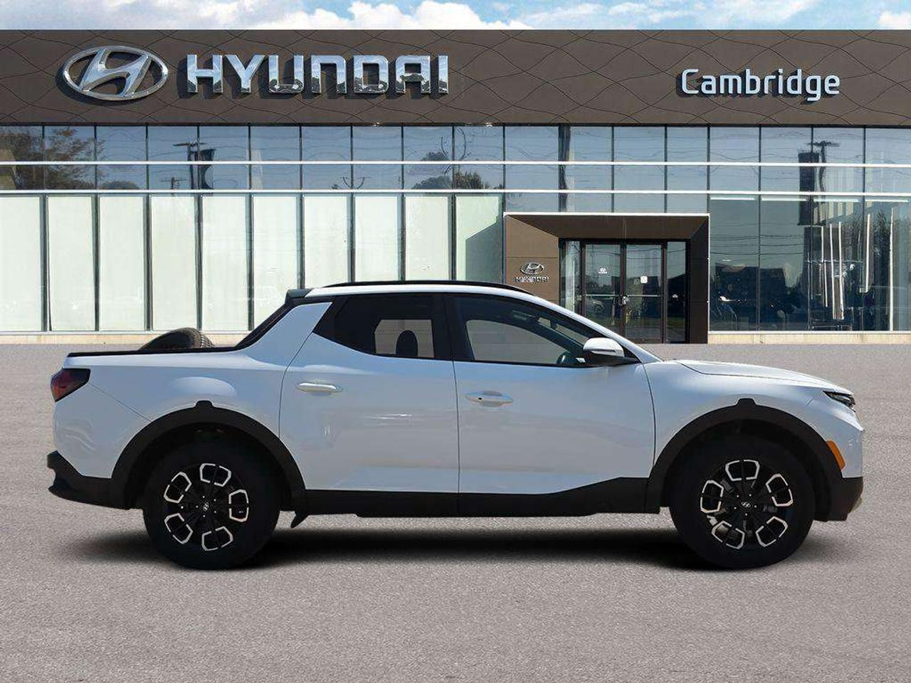 2023 Hyundai Santa Cruz Trend AWD   NO ACCIDENTS LEATHER SUNROOF CARPLAY Photo