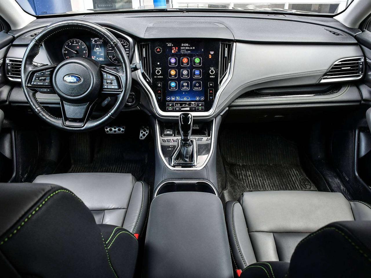 2024 Subaru Outback ONYX   AWD   CLEAN CARFAX   SUNROOF   CARPLAY  CAM Photo