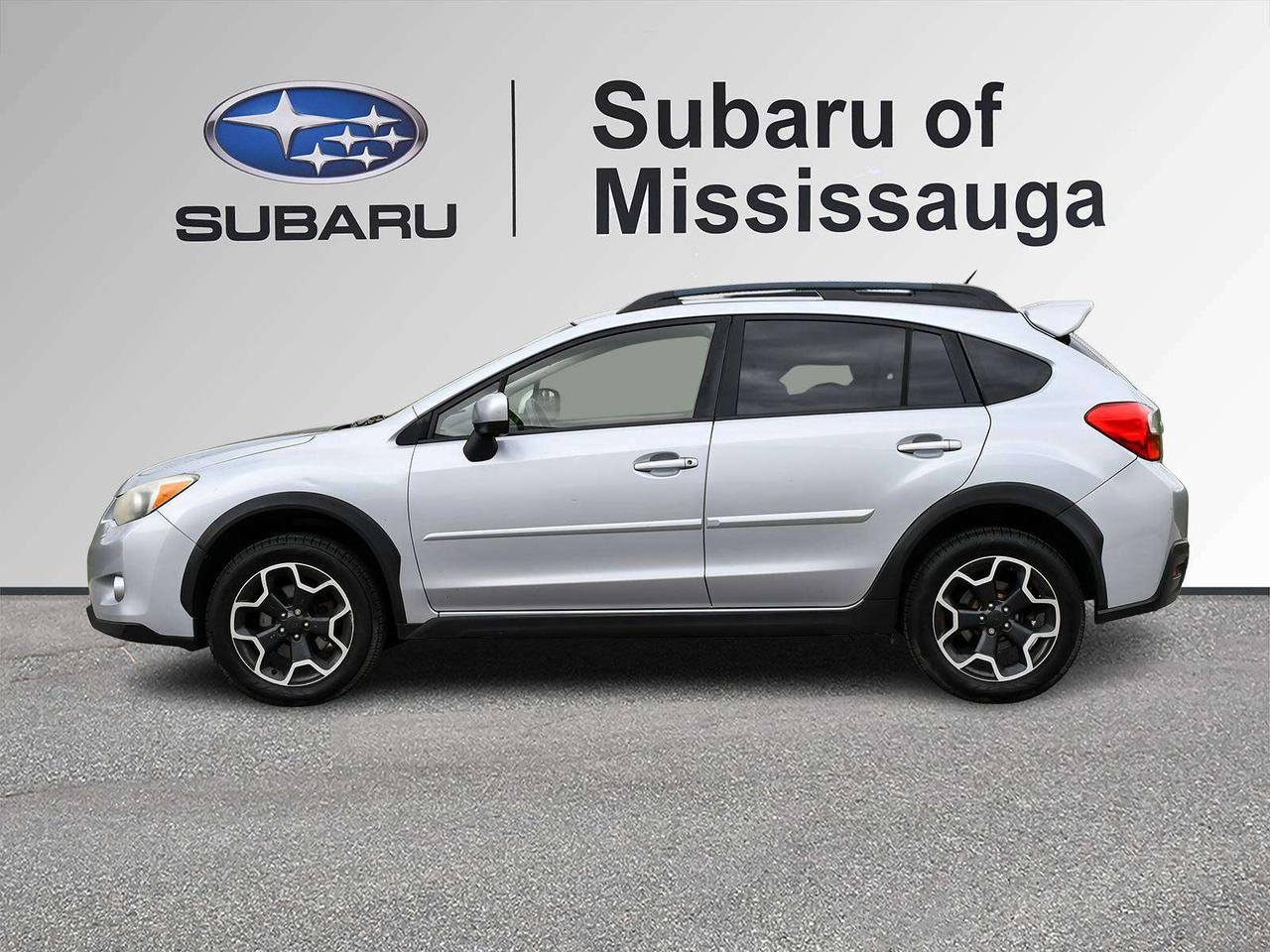 2014 Subaru XV SPORT   MAN   1OWNER   CLEAN CARFAX  SUNROOF  ASIS Photo2