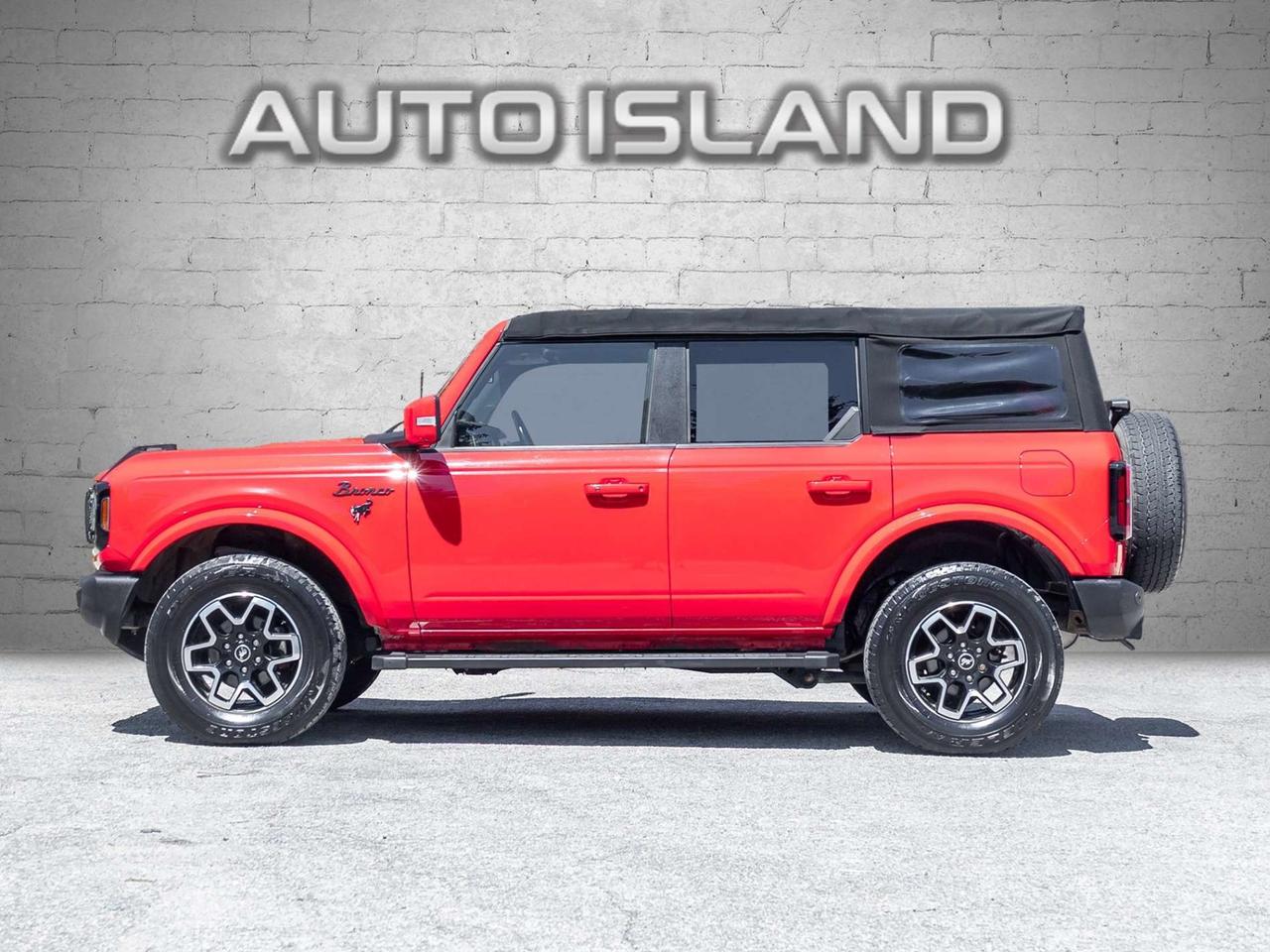 2022 Ford Bronco Outer Banks -Leather-12in Navi-360 Cam-Heated Seats/Wheel-Soft Top Photo
