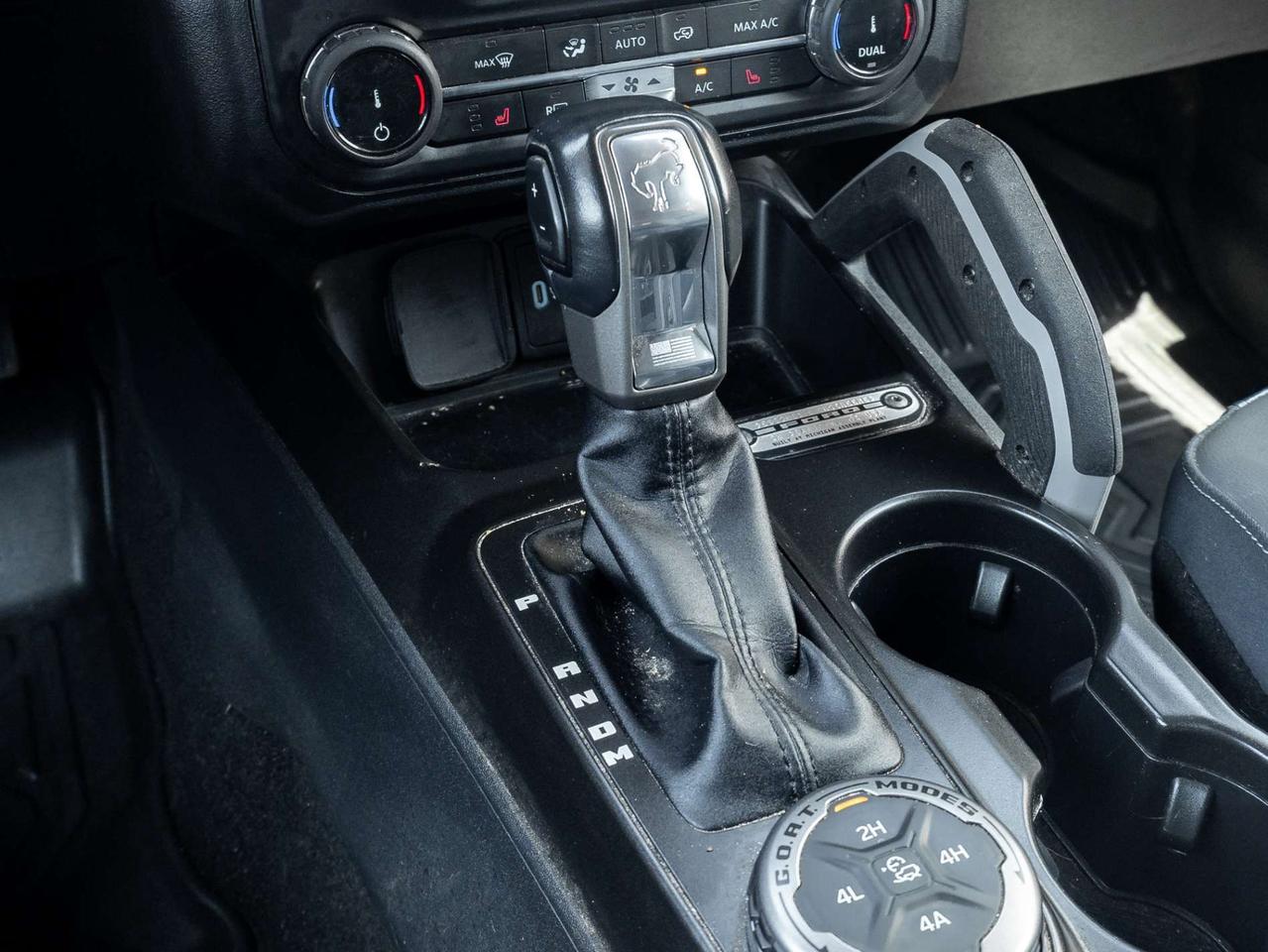 2022 Ford Bronco Outer Banks -Leather-12in Navi-360 Cam-Heated Seats/Wheel-Soft Top Photo