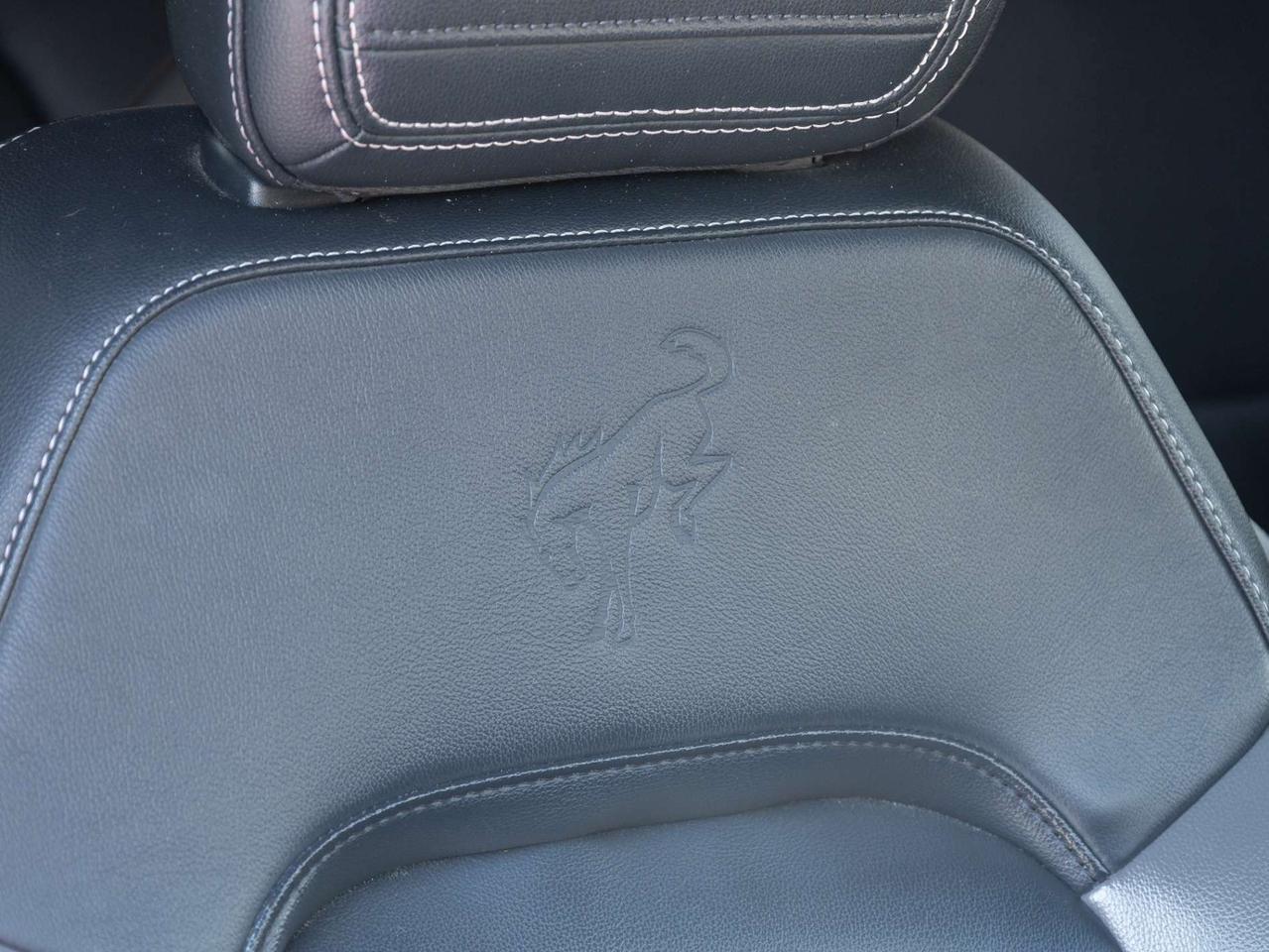 2022 Ford Bronco Outer Banks -Leather-12in Navi-360 Cam-Heated Seats/Wheel-Soft Top Photo