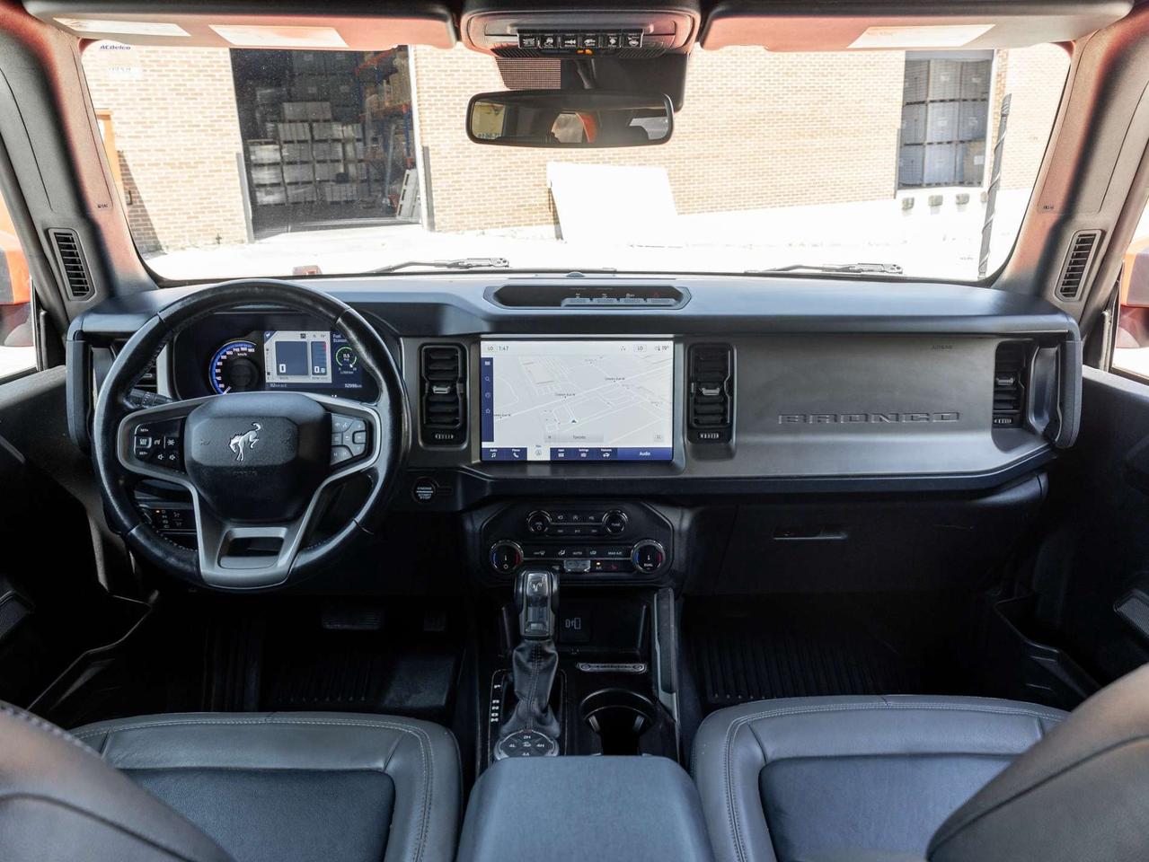 2022 Ford Bronco Outer Banks -Leather-12in Navi-360 Cam-Heated Seats/Wheel-Soft Top Photo