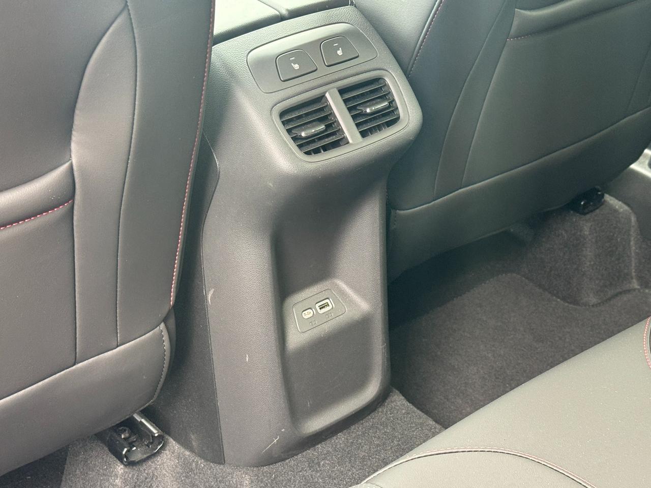 2023 Buick Envision Essence All-Wheel Drive Photo