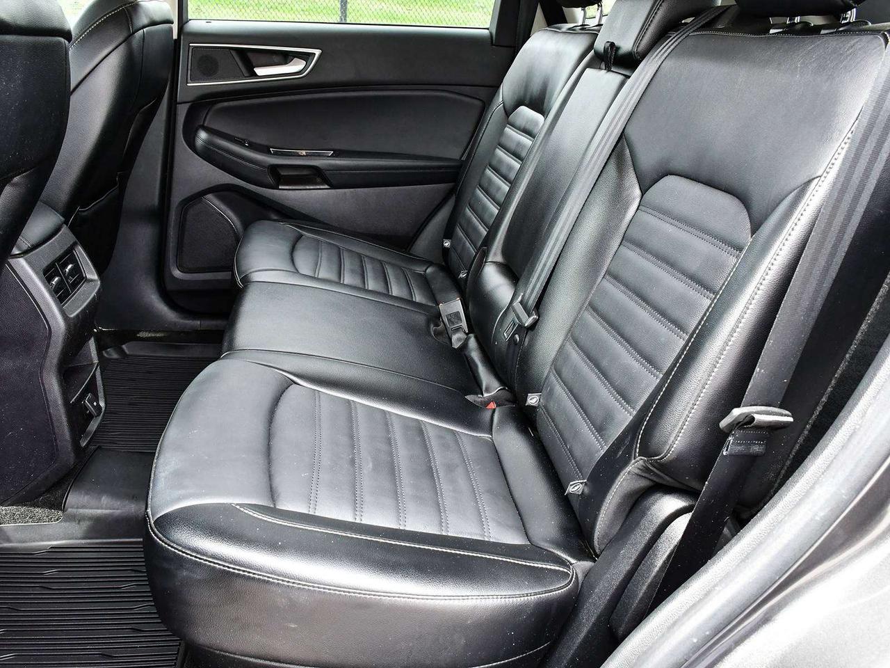 2018 Ford Edge SEL   1OWNER   CLEAN CARFAX   51 SERVICES   ASIS Photo