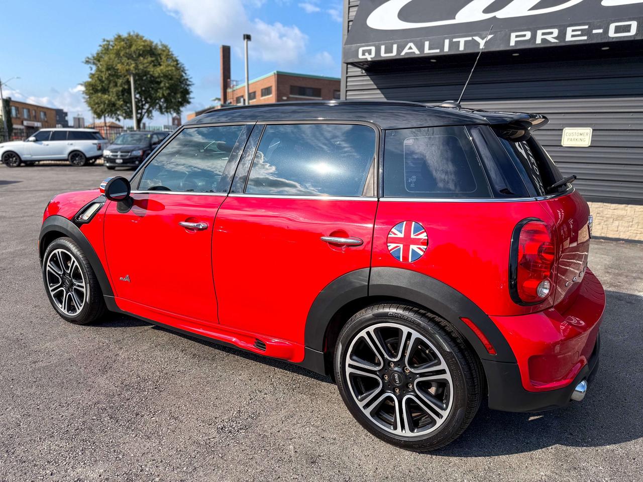 2015 MINI Cooper Countryman S/LOW KM/6 SPEED/ NAVI/ROOF/NO ACCIDENTS/AWD Photo