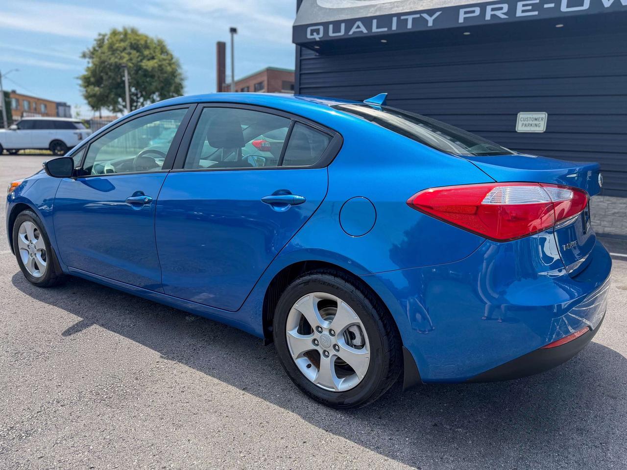 2015 Kia Forte LX/ONLY 46,219 KM/1.8L/ACTIVE ECO/HEATED SEATS Photo