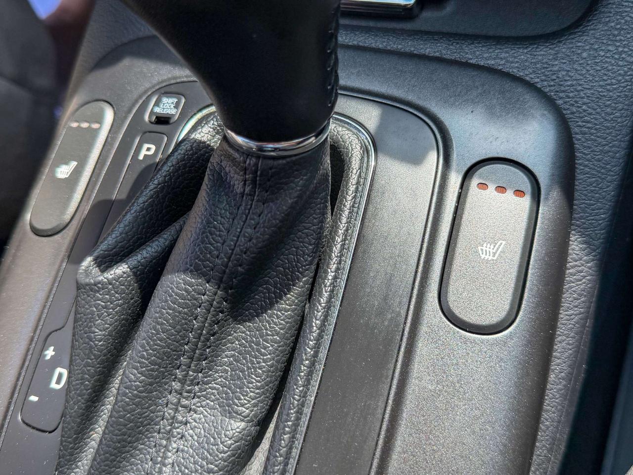 2015 Kia Forte LX/ONLY 46,219 KM/1.8L/ACTIVE ECO/HEATED SEATS Photo