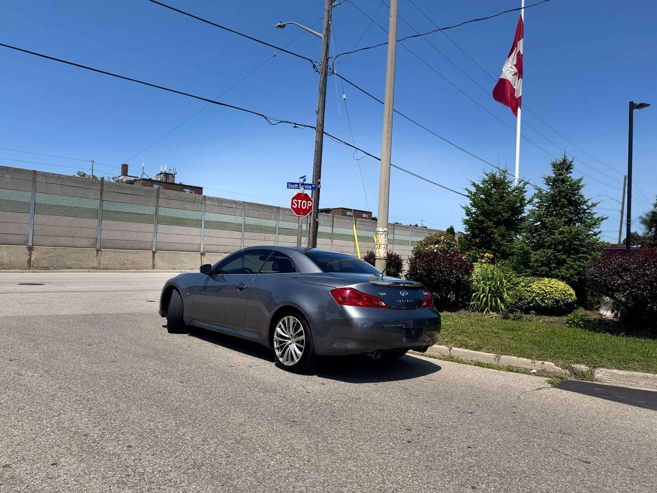 2014 Infiniti Q60 Sport   CONVERTIBLE   LOW KMS Photo