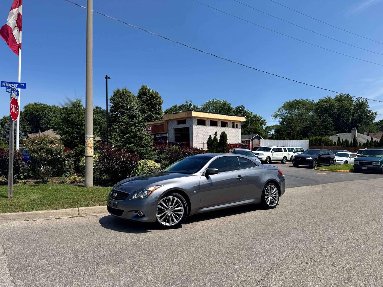 2014 Infiniti Q60 Sport   CONVERTIBLE   LOW KMS Photo